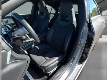 MERCEDES-BENZ CLA 250 e Multibeam LED PANP Burmester