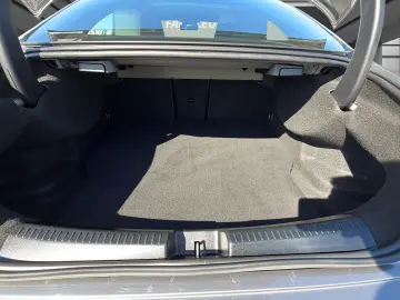 MERCEDES-BENZ CLA 250 e Multibeam LED PANP Burmester