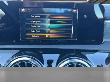 MERCEDES-BENZ CLA 250 e Multibeam LED PANP Burmester