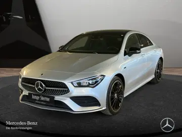 MERCEDES-BENZ CLA250e Cp AMG Night Dist Pano LED BurmAmbi