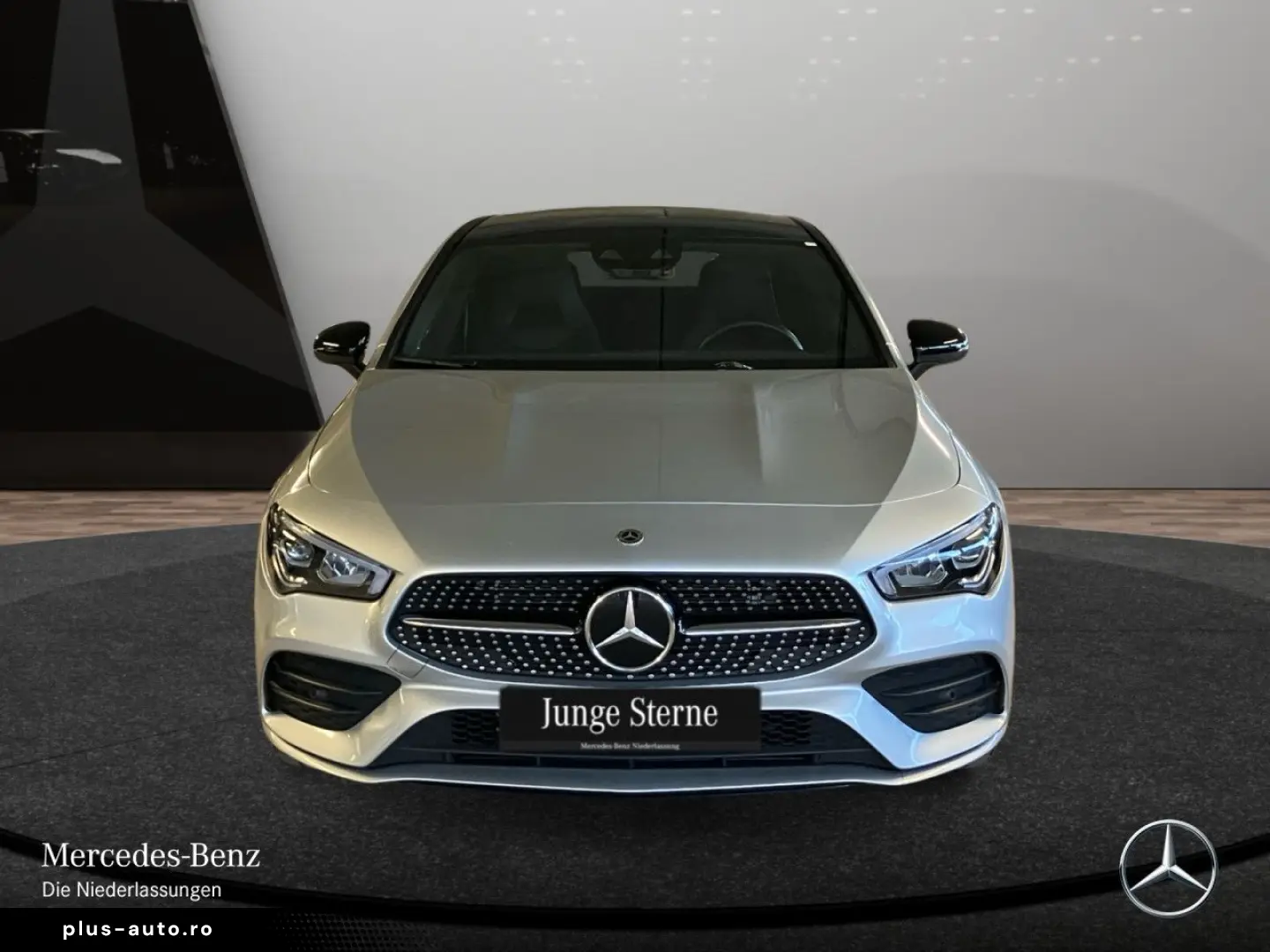 MERCEDES-BENZ CLA250e Cp AMG Night Dist Pano LED BurmAmbi