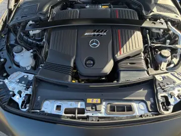 MERCEDES-BENZ AMG CLE 53 4M