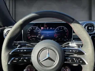 MERCEDES-BENZ AMG CLE 53 4M