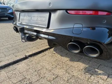 MERCEDES-BENZ AMG CLE 53 4M