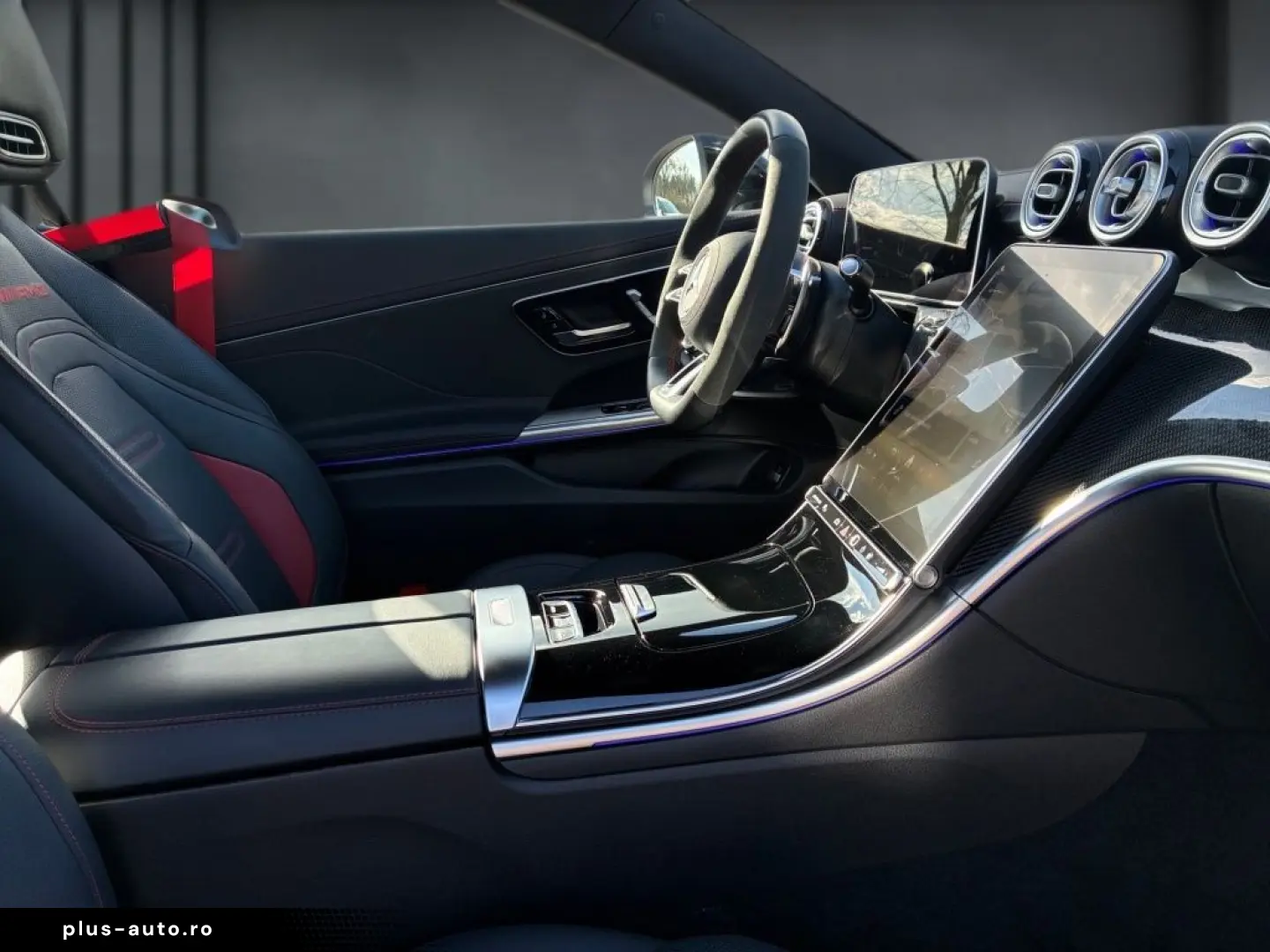 MERCEDES-BENZ AMG CLE 53 4M