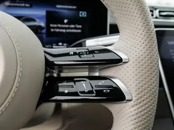 Mercedes-Benz S 580 e 4M AMG BURM DISTR NIGHT