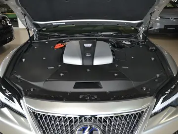 LEXUS LS 500h Luxury Line AWD