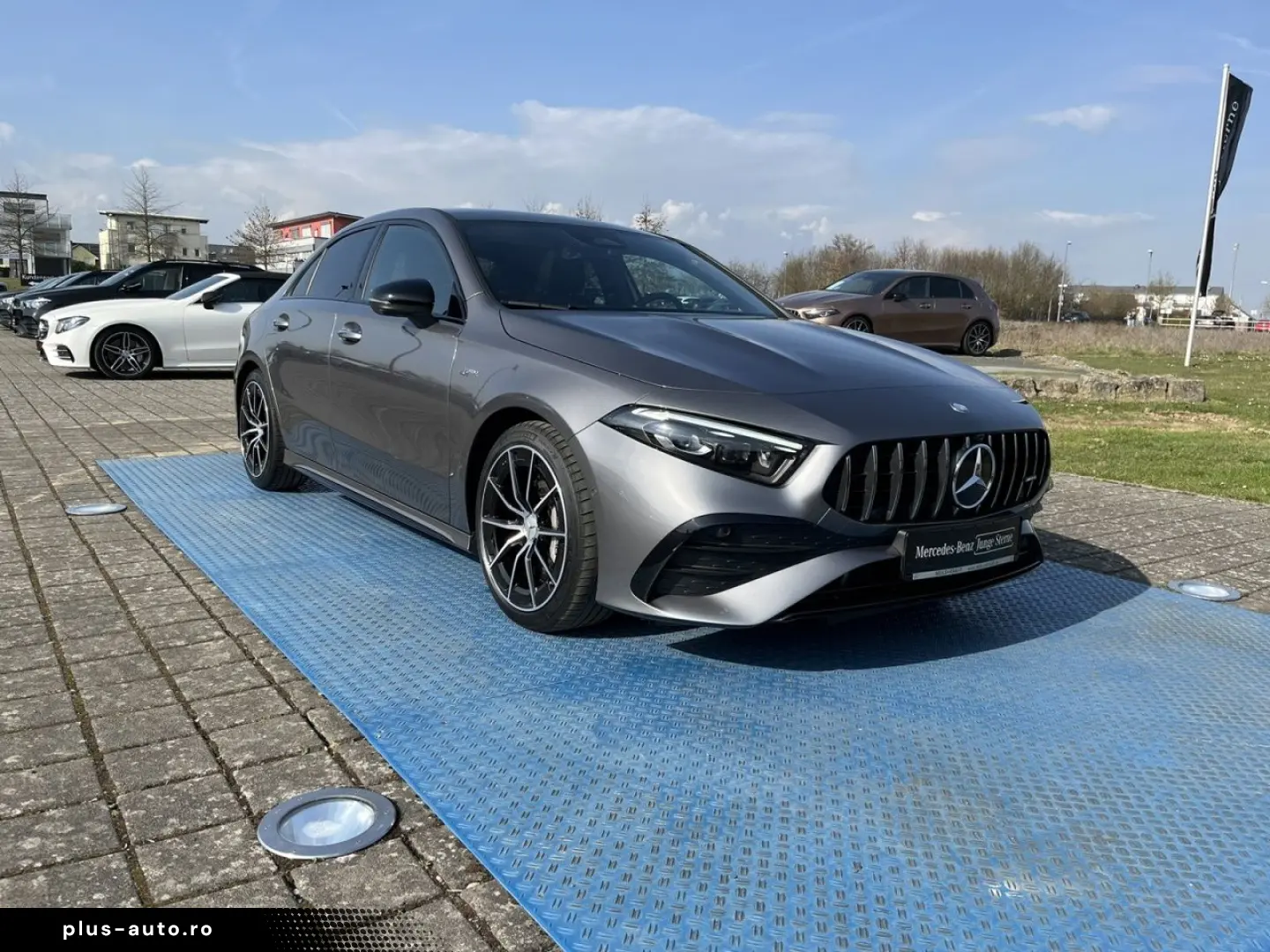 MERCEDES-BENZ AMG A 35 4M Limousine AMG