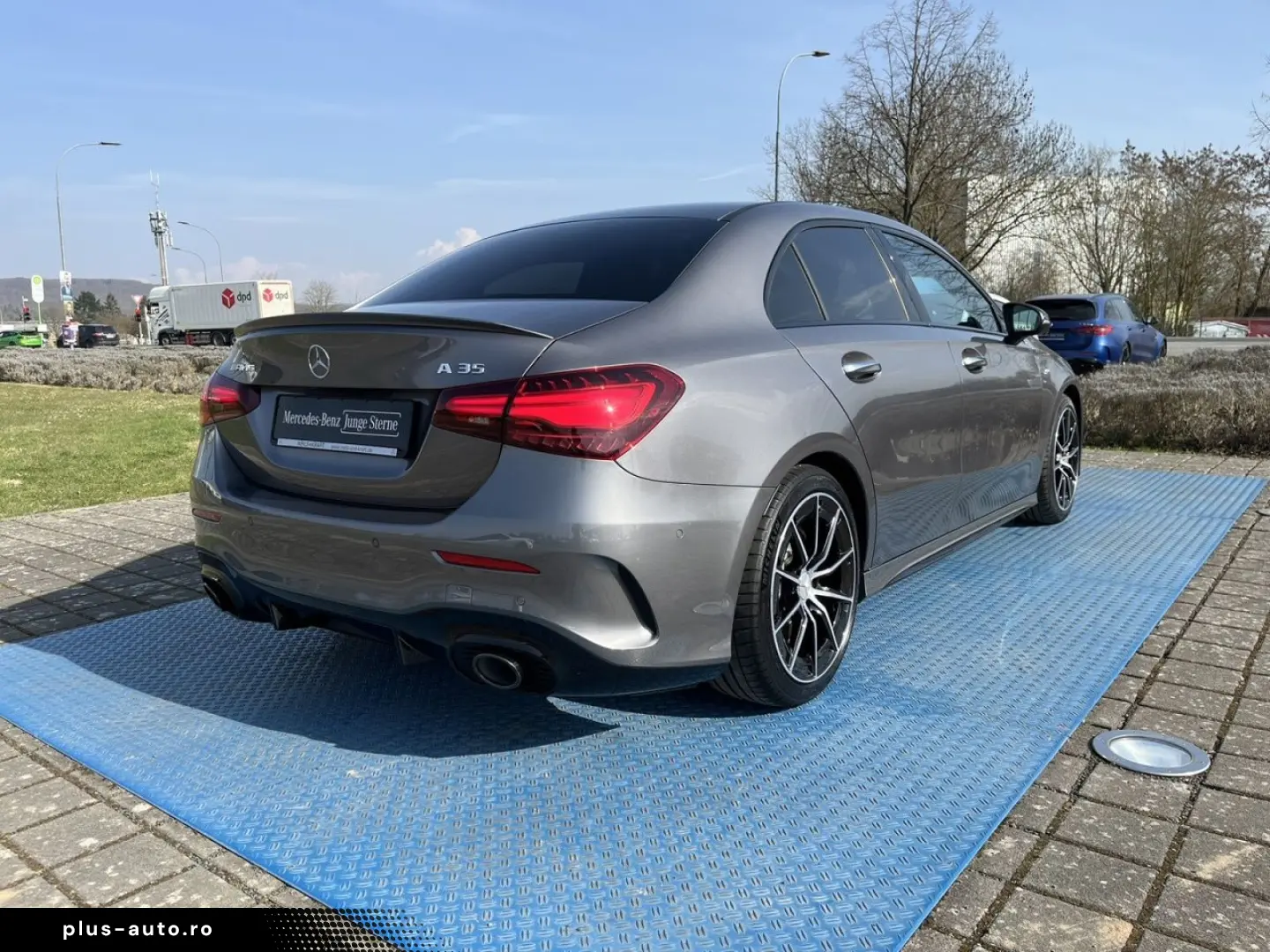 MERCEDES-BENZ AMG A 35 4M Limousine AMG