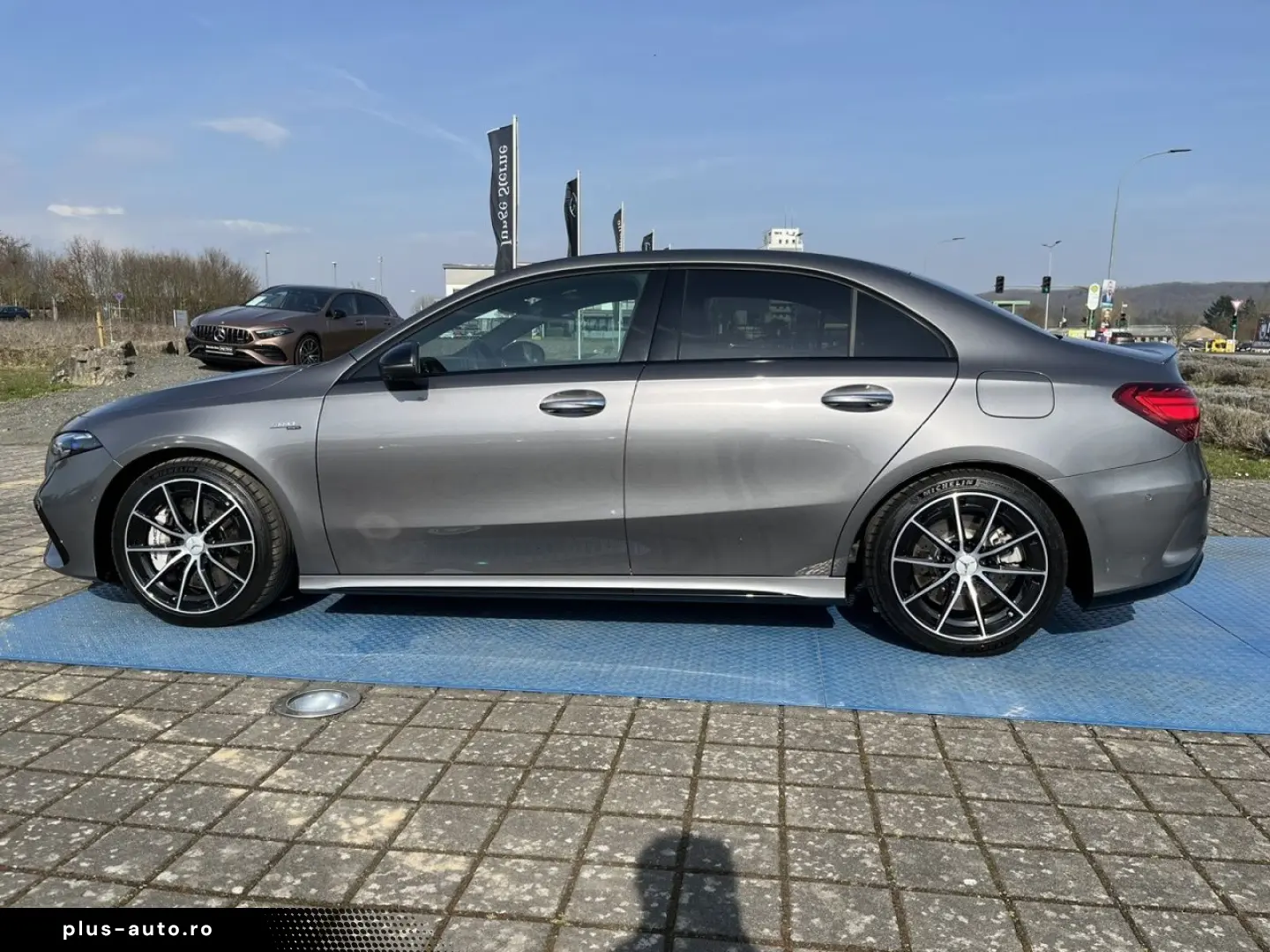 MERCEDES-BENZ AMG A 35 4M Limousine AMG