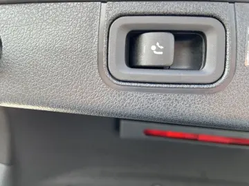 MERCEDES-BENZ AMG A 35 4M Limousine AMG