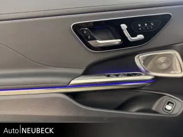 MERCEDES-BENZ Mercedes-AMG CLE 53 4M Cabrio AHK DriverPack