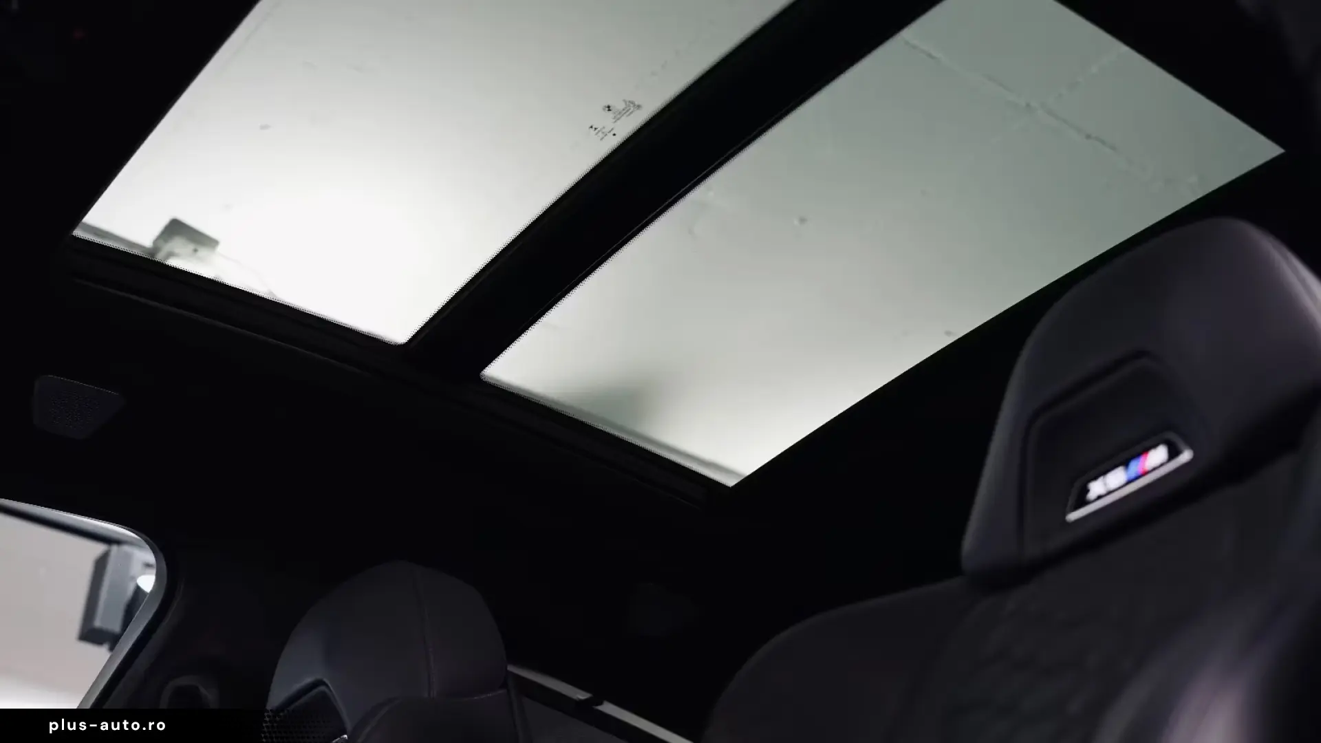BMW X6 M Competition Drivers 360 Carbon B&W Massage