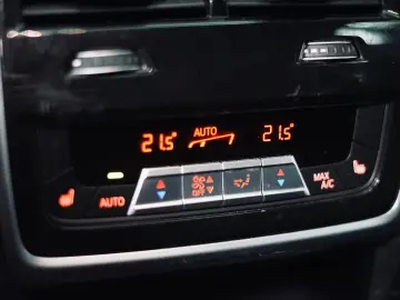 BMW X6 M Competition Drivers 360 Carbon B&W Massage