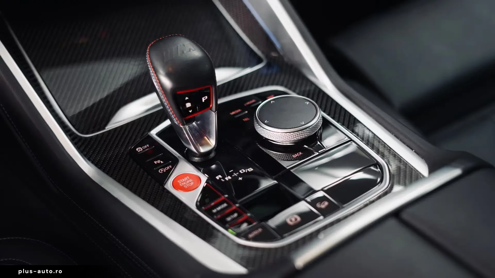 BMW X6 M Competition Drivers 360 Carbon B&W Massage
