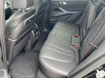 BMW X5 M60 i xDrive NP 143.000€ HeadUp M
