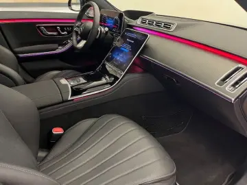 MERCEDES-BENZ S 580e lang long AMG-Line 4D Pano