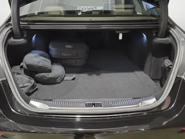 MERCEDES-BENZ S 580 e EXCLUSIV-P. PANO HA-LENKUNG MBUX-HIGH