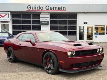 DODGE Challenger 6.2l V8 Hellcat Redeye unfallfrei!