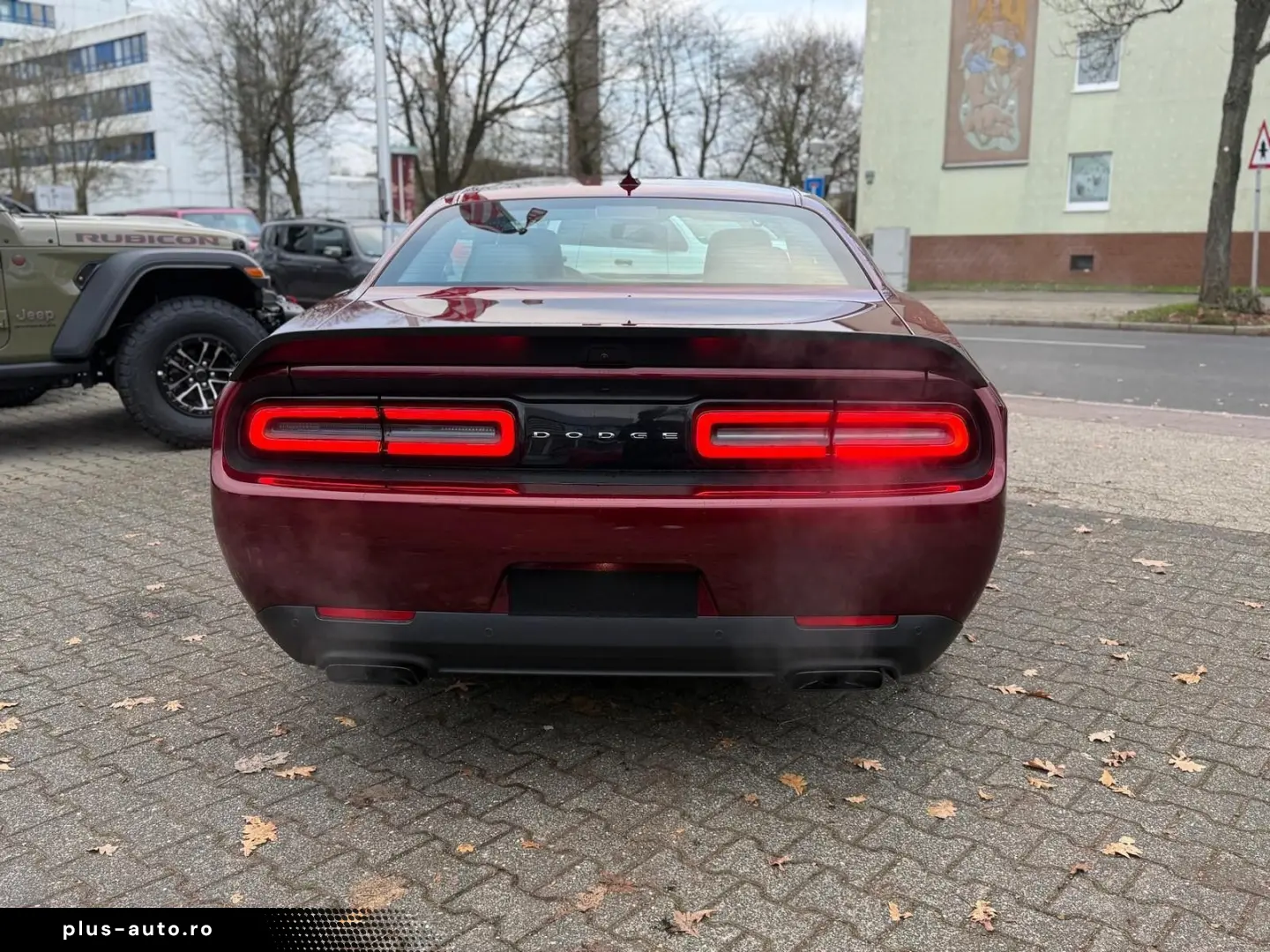 DODGE Challenger 6.2l V8 Hellcat Redeye unfallfrei!