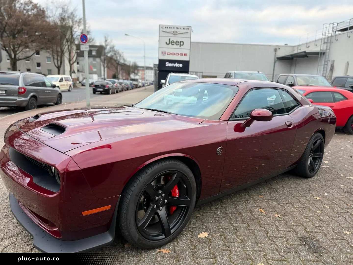 DODGE Challenger 6.2l V8 Hellcat Redeye unfallfrei!