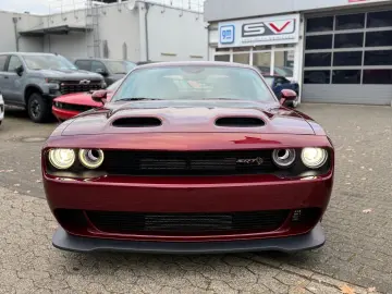 DODGE Challenger 6.2l V8 Hellcat Redeye unfallfrei!