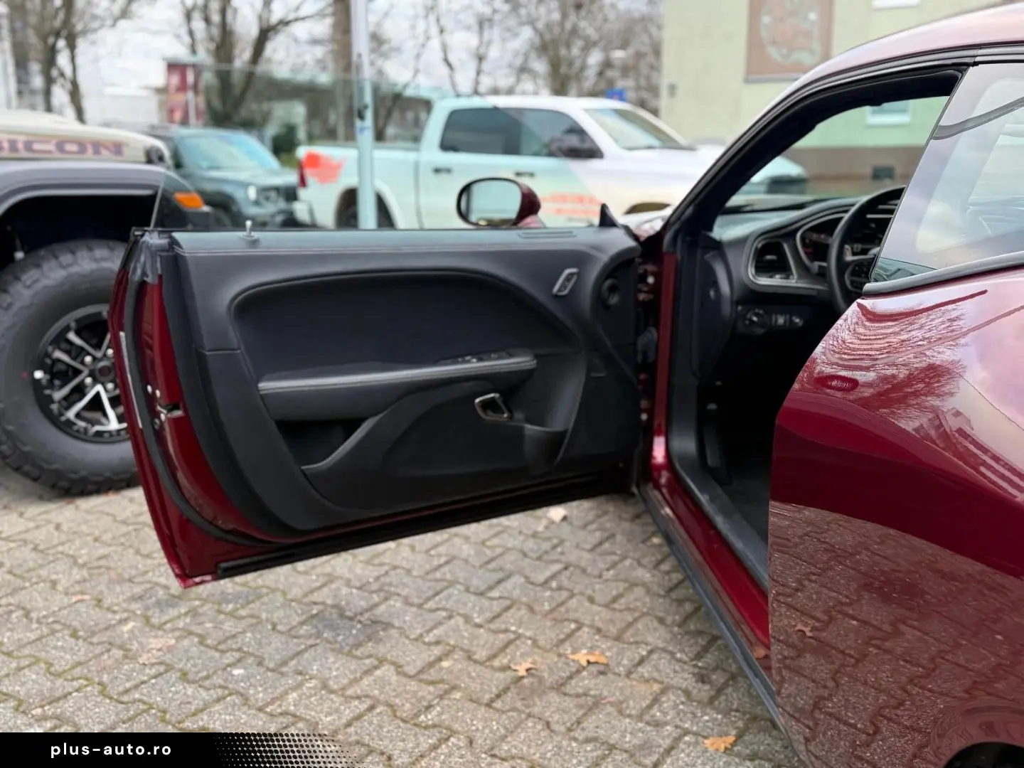 DODGE Challenger 6.2l V8 Hellcat Redeye unfallfrei!