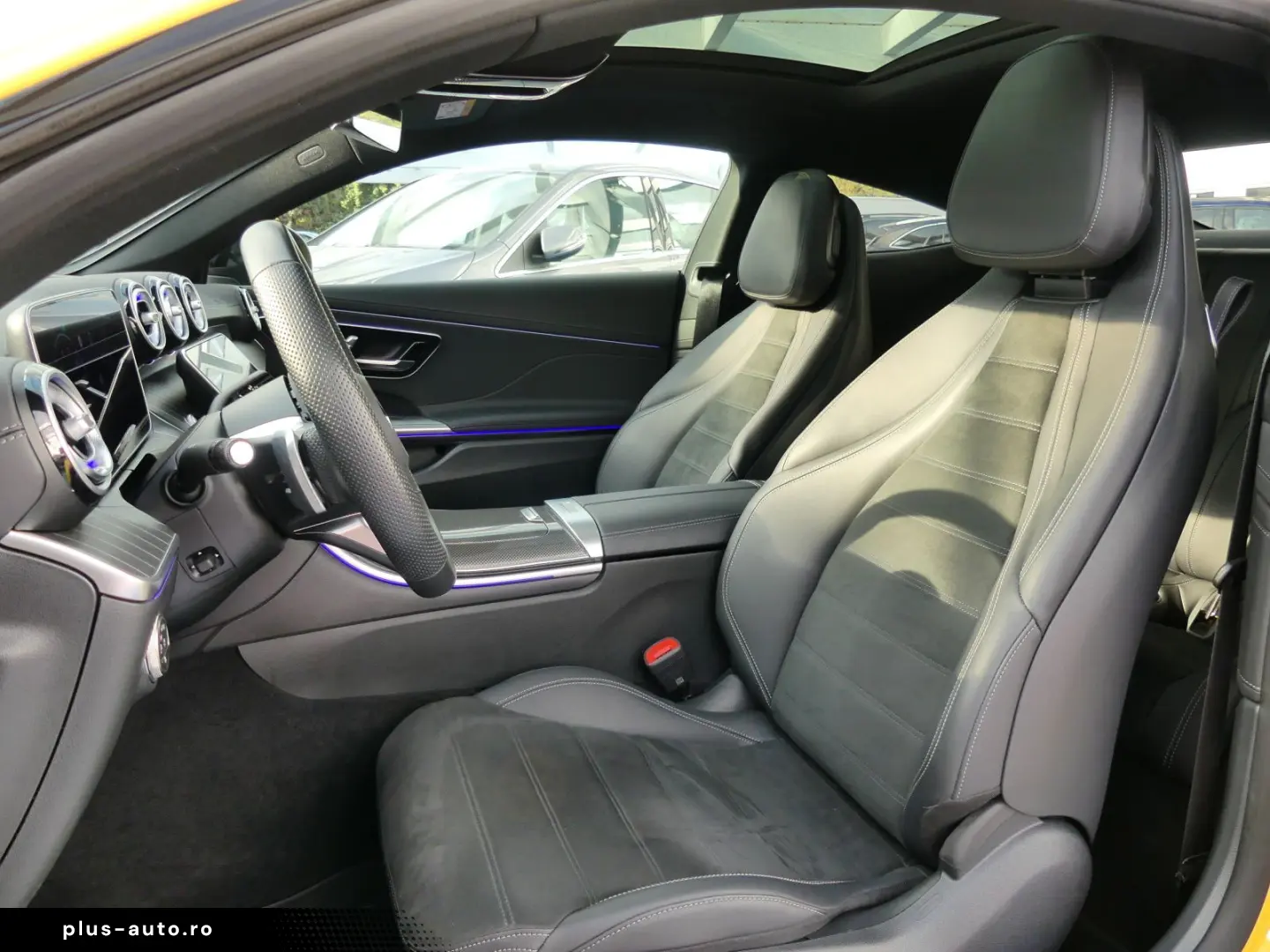 MERCEDES-BENZ CLE 200 AMG Advanced Plus