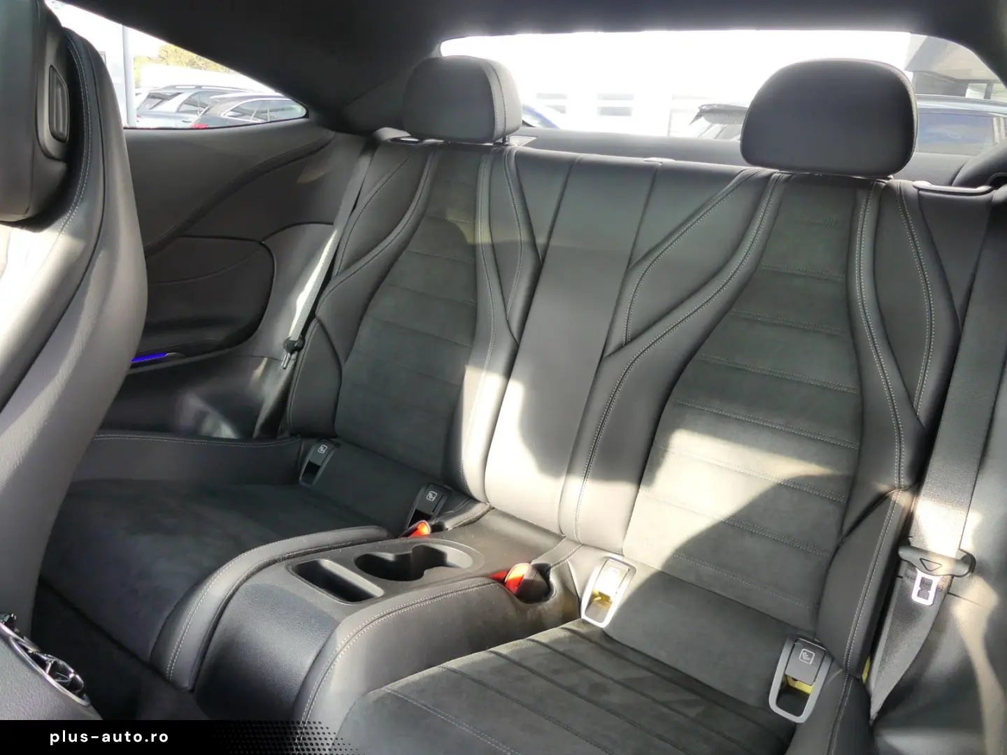 MERCEDES-BENZ CLE 200 AMG Advanced Plus