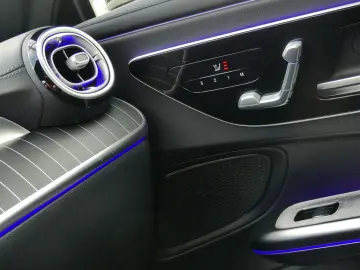 MERCEDES-BENZ CLE 200 AMG Advanced Plus