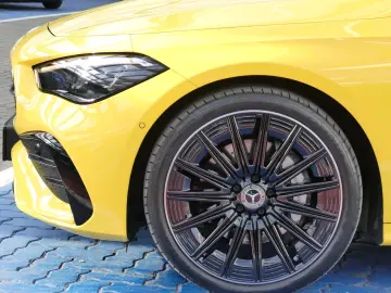 MERCEDES-BENZ CLE 200 AMG Advanced Plus