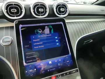 MERCEDES-BENZ CLE 200 AMG Advanced Plus