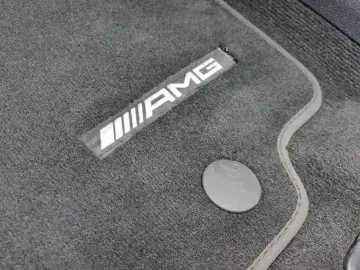 MERCEDES-BENZ CLE 200 AMG Advanced Plus