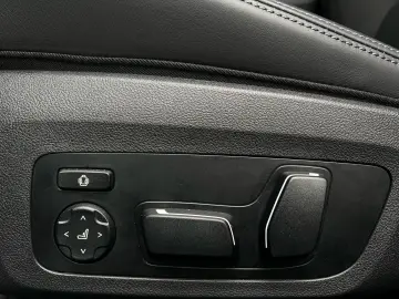 BMW M3 Competition Touring MxDrive AdapLED DA PA HuD