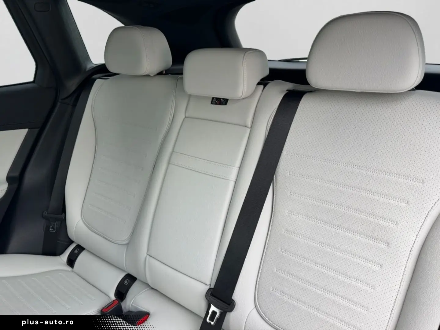 MERCEDES-BENZ GLC 300 4M AMG NIGHT DISTR LEDER AHK 360  PANO