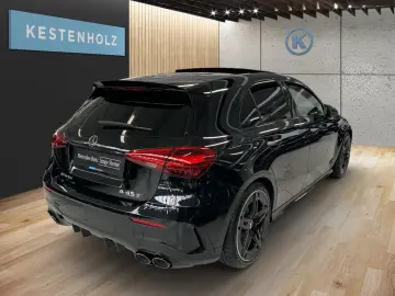MERCEDES-BENZ AMG A 45 S 4M  Kompaktlimo NIGHT