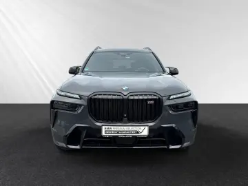 BMW X7 M60i M Sport Pro AHK Standhzg. Pano B&W
