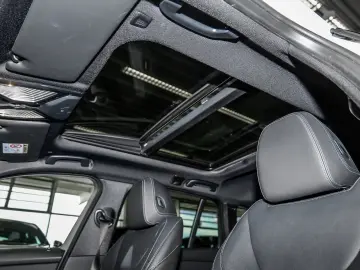 BMW M340i xDrive AHK HUD RFK PANO
