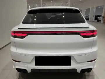 PORSCHE Cayenne Coupe E-Hybrid Platinum Ed SoftClose 360