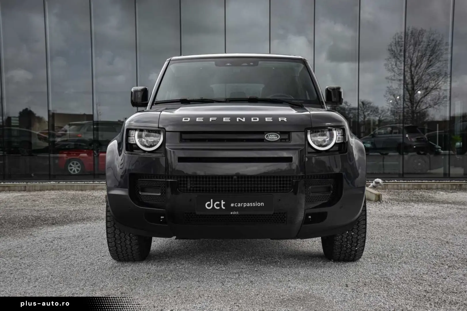 LAND ROVER DEFENDER 3.0 D D200 Panoraama Towbar DriverAssis