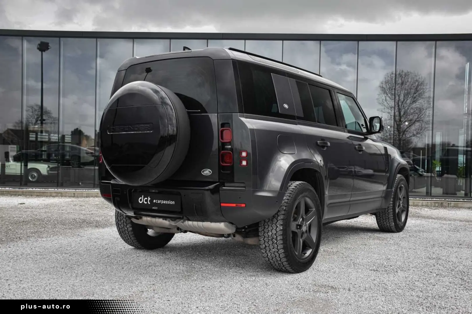 LAND ROVER DEFENDER 3.0 D D200 Panoraama Towbar DriverAssis