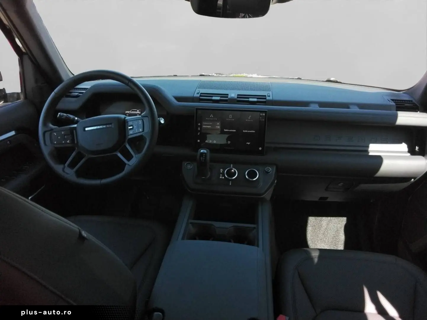 LAND ROVER Defender 110 D250 X-Dynamic SE