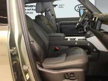 LAND ROVER Defender 110 D300 X-Dynamic SE AHK Pano HUD