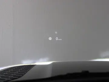 LAND ROVER Defender 110 D300 X-Dynamic SE AHK Pano HUD