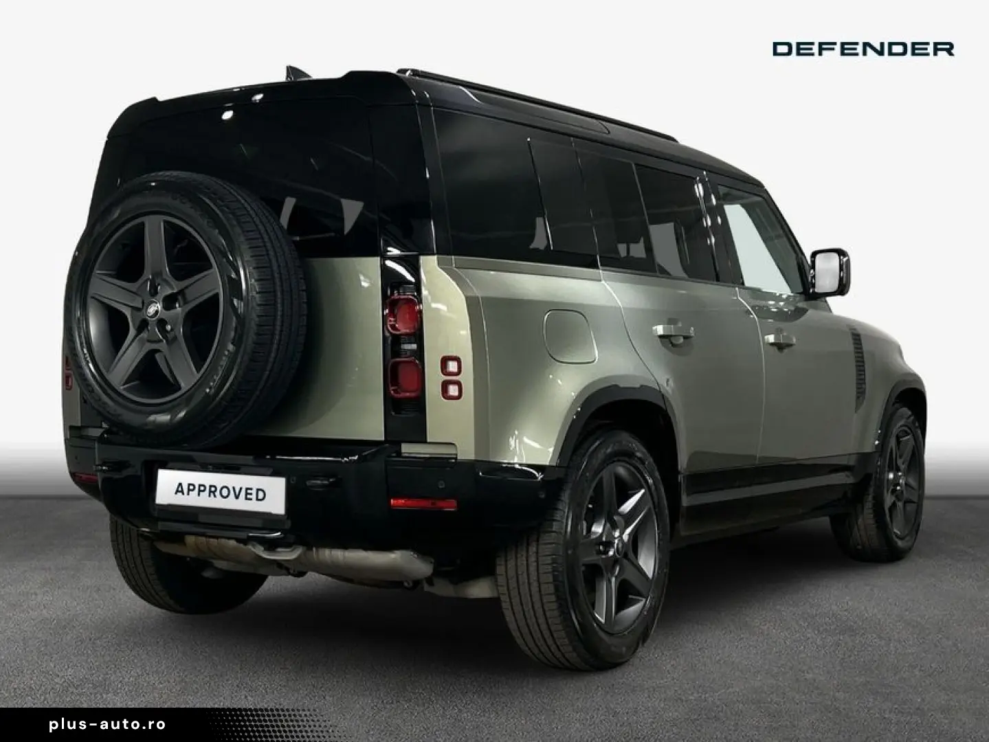 LAND ROVER Defender 110 D300 X-Dynamic SE