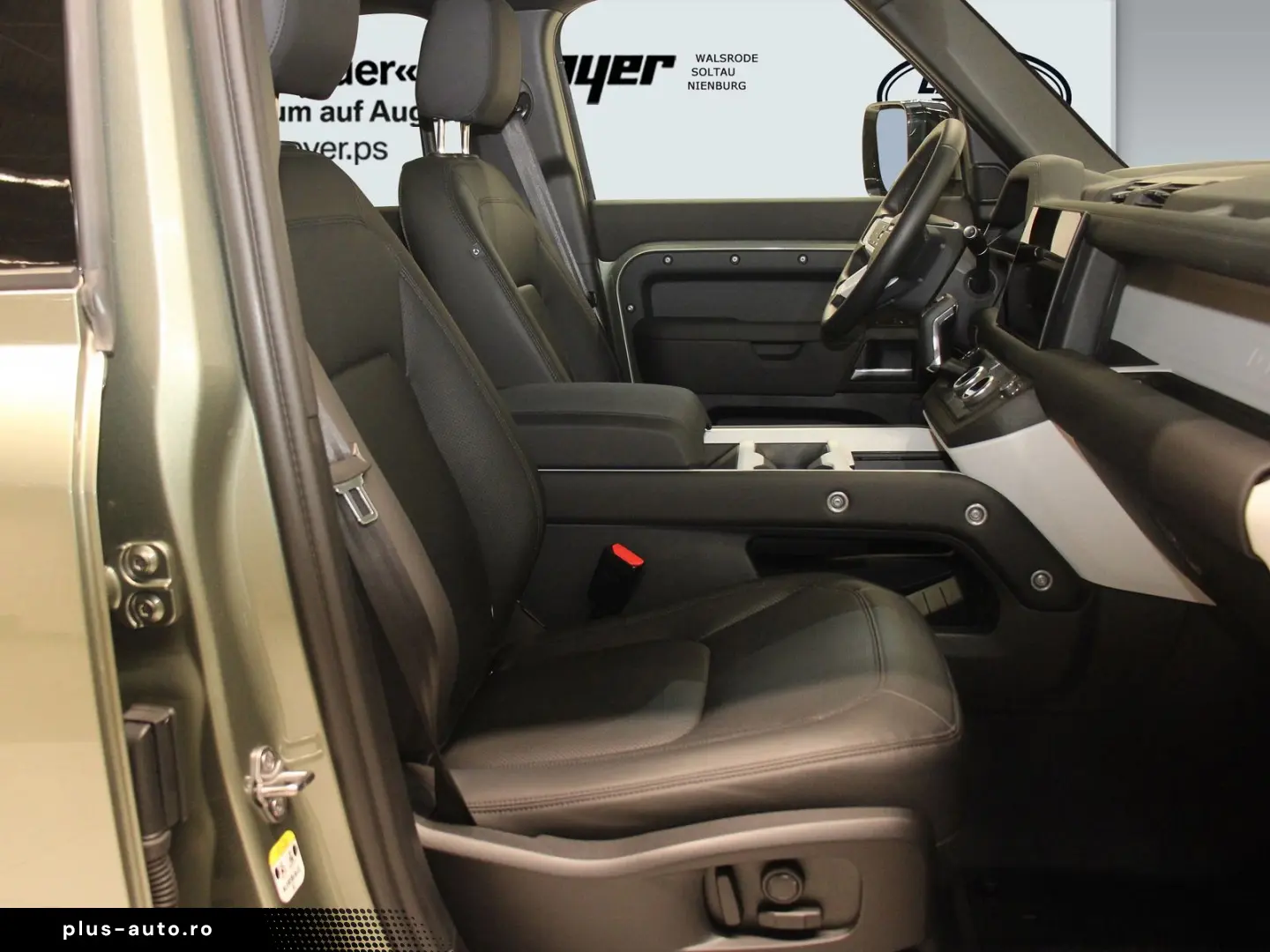 LAND ROVER Defender 110 D300 X-Dynamic SE AHK Pano HUD