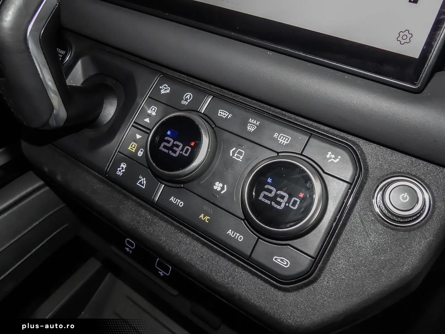 LAND ROVER Defender 110 V8 P525 HUD Luftfederung AD Niveau