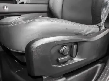 LAND ROVER Defender 110 V8 P525 HUD Luftfederung AD Niveau