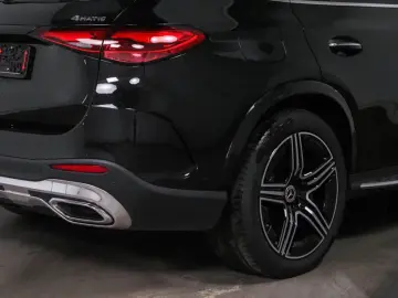 MERCEDES-BENZ GLC 400 e 4M AMG