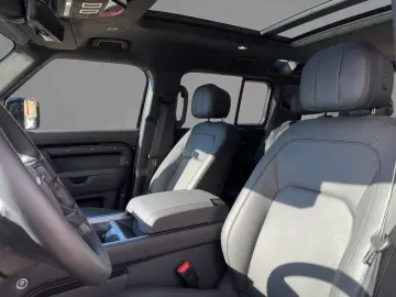 LAND ROVER DEFENDER 110 P425 X AUT KlimaA LM SoundSys